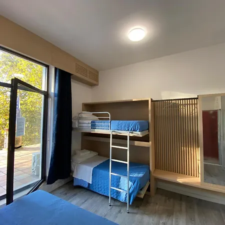 Di Auberge de jeunesse *