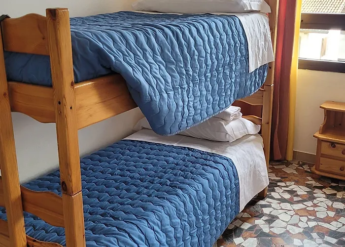 Hostel Di *