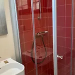 Hostel Di