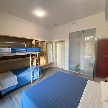 旅馆 维琴察欧斯特罗迪酒店 *